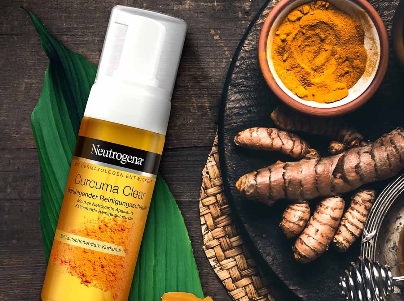 Neutrogena Curcuma Clear Soothing Cleansing Foam: Eine neue Erfahrung für die Tiefenreinigung von empfindlicher und unreiner Haut